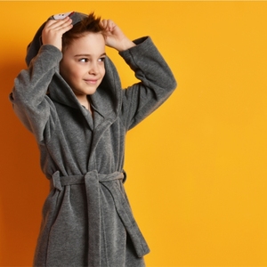 Sky Blue Terry 100% Algodón Tamaño personalizado y logotipo Albornoz con capucha para hombres Unisex Manga larga Fabricante indio - Product Image 5