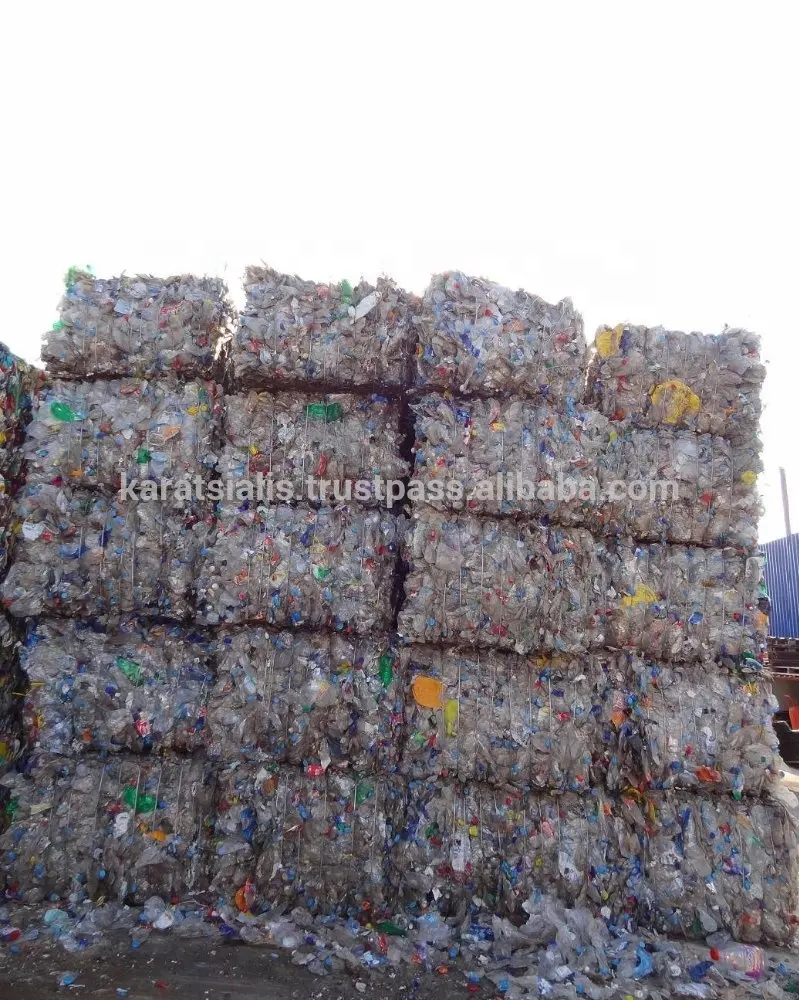 GARRAFAS PET PLÁSTICAS (aprox. 95% CLEAR - 5% COR) BALES SCRAP-RESÍDUOS PARA RECICLAGEM