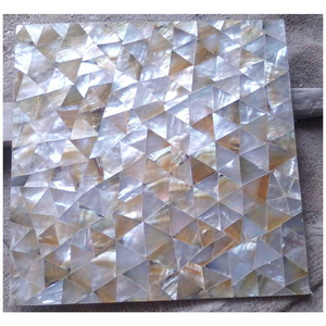Hermosa Baldosa Decorativa Hecha a Mano con Madreperla - Product Image 1
