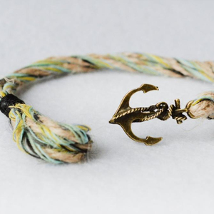 Bracelet en corde tendance et élégant, magnifique bracelet à nœuds en corde - Product Image 1