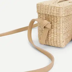 Vente en gros de produits artisanaux bon marché sacs en osier de jacinthe d'eau sacs à main écologiques en paille pour femmes pour la plage l'été