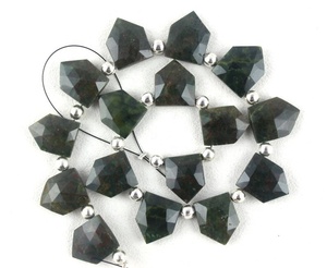 Perles de pierres précieuses de jaspe vert naturel fait à la main en forme de pentagone à facettes pour la fabrication de bijoux grossiste indien - Product Image 6