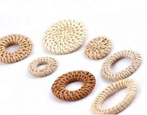 Joyas de ratán para orejas de Vietnam - Product Image 2