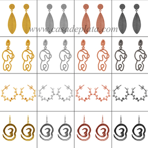 Boucles d'oreilles en argent sterling 925 à texture unie Boucles d'oreilles à la mode plaquées or pour mariage, anniversaire ou fête. - Product Image 3