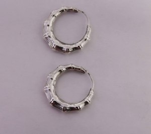 Aros de plata de bambú Excelente calidad Plata de Ley 925 Pendiente colgante hecho a mano Exportador de joyería de diseñador de plata - Product Image 2