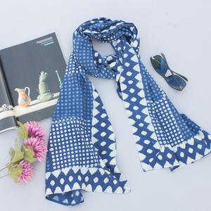 Écharpe de styliste en rayonne pour femmes, 20x72 pouces, - Product Image 2