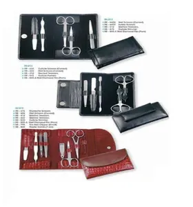 Populaire Manicure Set Trimmen Gereedschap Kit Pedicure Nagelknipper Optioneel Kleur Met Zachte Leather Outer Case