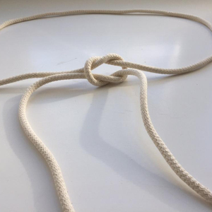 Ceinture en corde à nœuds nautiques, ceinture blanche en corde faite à la main, bonheur assuré - Product Image 1