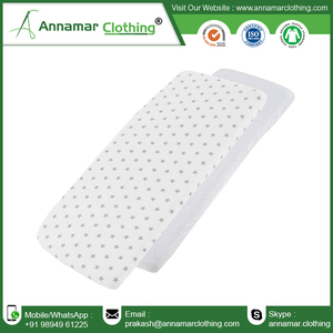 Drap de berceau certifié GOTS en coton biologique 100% avec ensemble de berceau personnalisé - Product Image 2