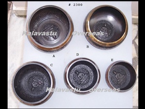Cuenco para cantar tallado con mezcla de siete metales de bronce chapado en plata, buen sonido para meditación, regalo novedoso para tallar habilidades - Product Image 4