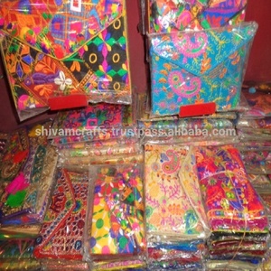 Nuevos bolsos de mano de diseñador de algodón de retazos multicolor hechos a mano, proveedor mayorista de India - Product Image 5