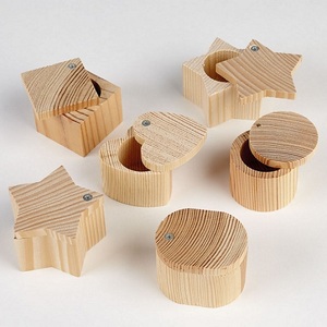 Boîte à bagues en bois décorative élégante à motif rectangle avec logo personnalisé Belle forme pour la décoration de la maison et le stockage de bijoux - Product Image 1