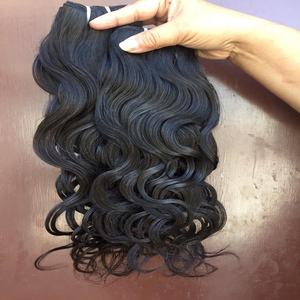 ผมมนุษย์ดิบบริสุทธิ์ที่ยังไม่ผ่านกระบวนการผมธรรมชาติเป็นลอนตรงกับหนังกำพร้า - Product Image 3