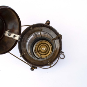 Beier — lanterne Vintage de 10 pouces, décoration nautique, Vintage, en acier, Kerosene, huile Maritime, vente en gros - Product Image 4