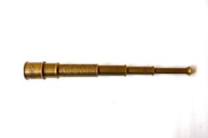 Calyron 18 "Finition Antique Laiton Télescope Nautique Marine Spyglass Europe Science Cadeau Étudiants Verre Y Compris Alliage En Bois - Product Image 5