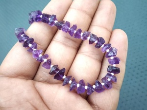 Gemas de amatista púrpura Natural, Centro de forma irregular perforado, joyería Natural al por mayor, indio - Product Image 4