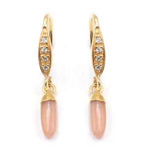 Pierre de lune pêche 27 à 28 MM avec boucle d'oreille galvanisée en or de forme ovale en fil d'oreille en zircon - Product Image 1