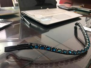 คิ้วคริสตัลรูปเพชรสีฟ้ามีให้เลือกทุกขนาดและสามารถปรับแต่งสีได้ - Product Image 3