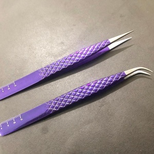 แหนบต่อขนตาสแตนเลสเคลือบสีฟ้าแบบแยกแหลมแบบตรงโลโก้ตามสั่ง - Product Image 4