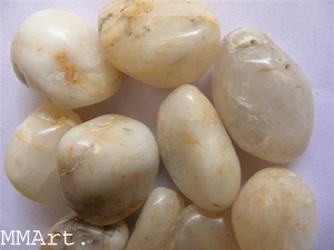 Mejor Precio por Tonelada de Guijarros de Cuarzo Blanco Súper Liso Sin Pulir, Piedra Natural para Baño, Uso Industrial en Exteriores, India - Product Image 5