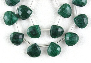Perles de Malachite naturelle à facettes en forme de cœur, qualité supérieure, 1 brin, perles de fabrication - Product Image 2
