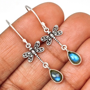 Magnifique Labradorite Poire Forme Gemstone Lunette Réglage 925 Boucles D'oreilles En Argent Sterling Fine Jewelry OEM Wholesale Birthstone - Product Image 1