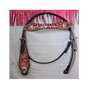 Juego de tachuelas y coraza de caballo occidental con acento rosa de cuero genuino, juego de tachuelas ecuestres ajustadas Conchos a precios al por mayor - Product Image 2