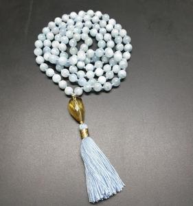 Collier de yoga aigue-marine en perles de mala religieuses 108-Cadeau pour les occasions de fête - Product Image 1