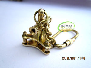 Hermoso llavero de Sextante de latón de diseñador náutico hecho a mano, accesorio de Metal de calidad extrema INAM HANDICRAFTS IH NC 1316 - Product Image 3
