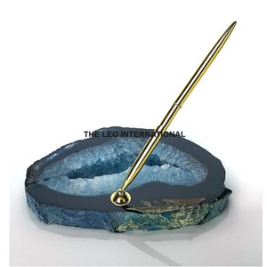 Porte-stylo en métal au prix le plus bas pour bureau, matériau en résine, haute qualité, fait à la main, décorations de table fantaisie - Product Image 1