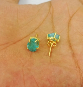 Pendientes de Apatita en Bruto con Engaste de Oro Vermeil - Product Image 2