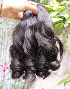 Funmi Perruque en cheveux humains bouclés super doublement étirés de cheveux bruts vietnamiens de qualité supérieure - Product Image 6