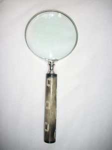 Horn Handle <b>Magnifying</b> <b>Glass</b> - Product Image 2
