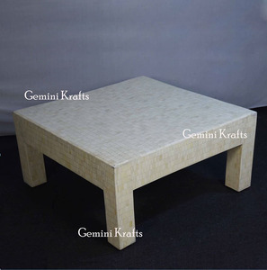 Table basse carrée avec incrustation d'os, meubles indiens - Product Image 1