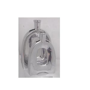 Jarrón de botella plana de aluminio fundido con pulido de espejo, decoración del hogar, acabado de alfombrilla de acento de mesa y centro hueco - Product Image 4