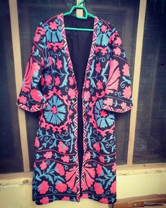 Kimonos Largos Boho Chic con Borde Libre y Bordado Suzani, Chaqueta Larga con Bordado Suzani - Product Image 5