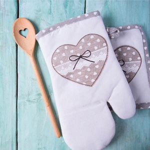 Eco-Friendly <b>Oven</b> <b>Mitts</b> Professional Polka Dot Printed Design High Quality <b>Oven</b> <b>Mitts</b> Supplier in India - Product Image 5