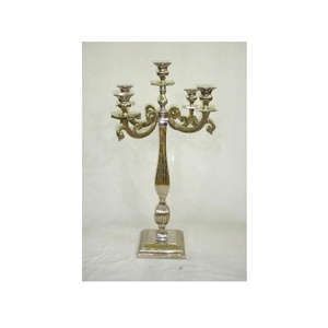 Hot Vantage Modern Fancy Aluminio en relieve Candelabro Niquelado Fancy Estilo moderno Decoración de la boda Centro de mesa Candelabro - Product Image 2