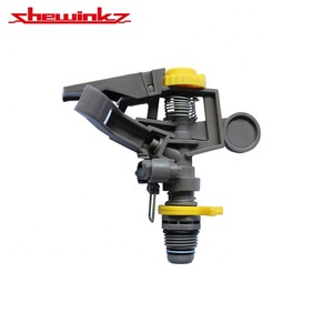 Rociador de agua de impacto de plástico de 360 grados con rosca macho de 1/2 ", rociador de riego de jardín - Product Image 2