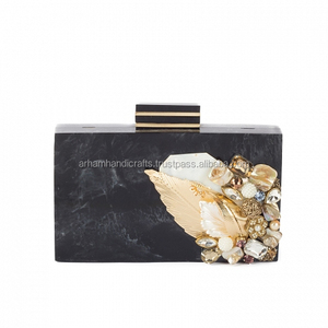 Bolso de mano de piedra para fiesta para mujer, diseñador de moda, patrón geométrico, bolso de mano para fiesta de resina de mármol de LUXURY CRAFTS - Product Image 5