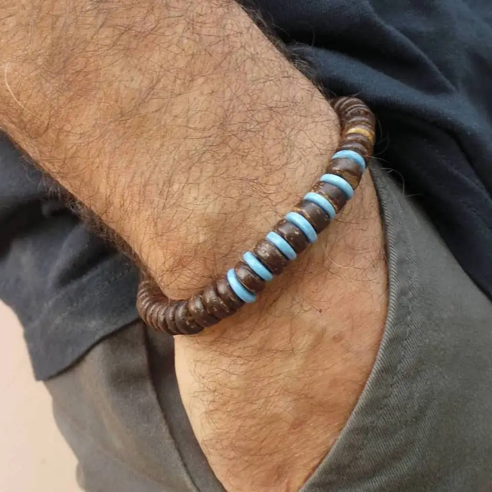 Mens beaded bracelet. Mens wood bead bracelet