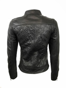 Veste d'hiver imperméable pour femme en peau de mouton, design moderne et élégant, fermeture éclair, séchage rapide - Product Image 4