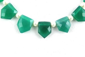 Natural <b>Green</b> Onyx Faceted Pentagon Shape Gemstone Briolette Beads <b>Top</b> Quality Making DIY Necklace Wholesale - Product Image 3