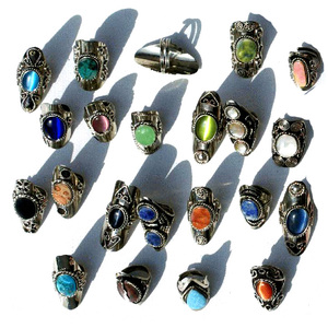 Anillos de Piedra con cristal de ojo de gato de Murano y piedras preciosas de ágata Natural, joyería peruana Ajustable - Product Image 1