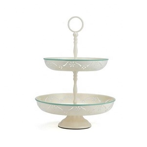 Fabricant Vente en gros Support à gâteau en métal Design fantaisie en alliage Boîte à outils pour gâteau de décoration intérieure emballée - Product Image 1
