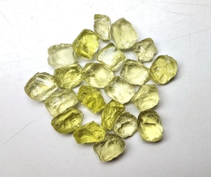 หินควอตซ์ธรรมชาติมะนาวอัญมณีสีเหลืองหลวมหยาบไม่ผ่านการบำบัดอุปกรณ์ทำเครื่องประดับขายส่ง - Product Image 2