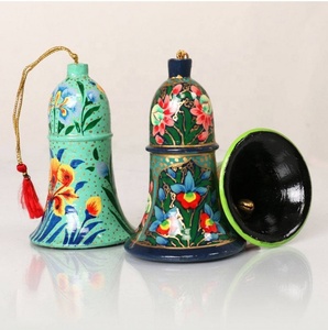 Campana colgante de pared duradera de alta calidad para decoraciones navideñas fácilmente disponible para todos los proveedores - Product Image 1