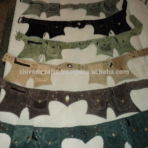 Sacs ceinture d'argent en cuir multi-poches à la mode sacs de taille en cuir indien multi-poches goa modèle taille sacs hipster en cuir - Product Image 1