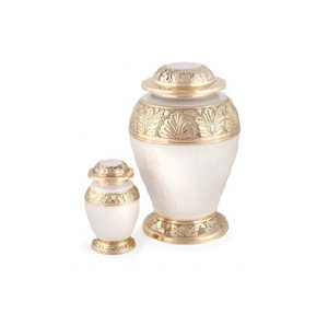Urnes de crémation pour adultes Urne de crémation pour adultes conception personnalisée imprimée belle urne pour adultes gravée d'Inde - Product Image 1