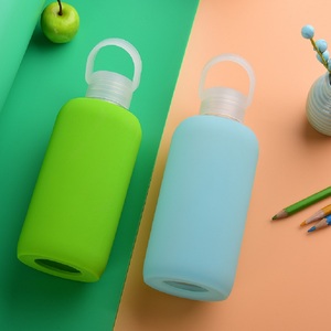 Tùy chỉnh thiết kế BPA-free mềm Silicone chai tay áo cho uống trực tiếp và nước sôi cho chai thủy tinh - Product Image 2
